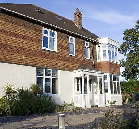 Bentham 4*